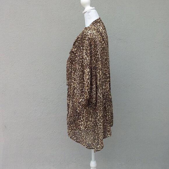 Torrid Blouse Animal Print Ruffled Blouse Brown Black Size 2 or 2X - Picture 4 of 6